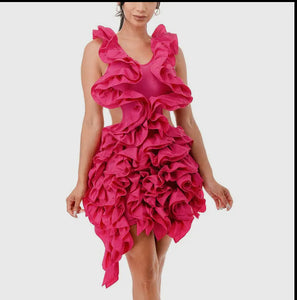 RUCHED RUFFLES